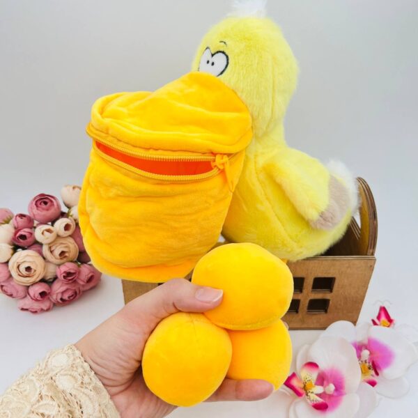 عروسک پلیکان سورپرایزی تخم دار کد 737