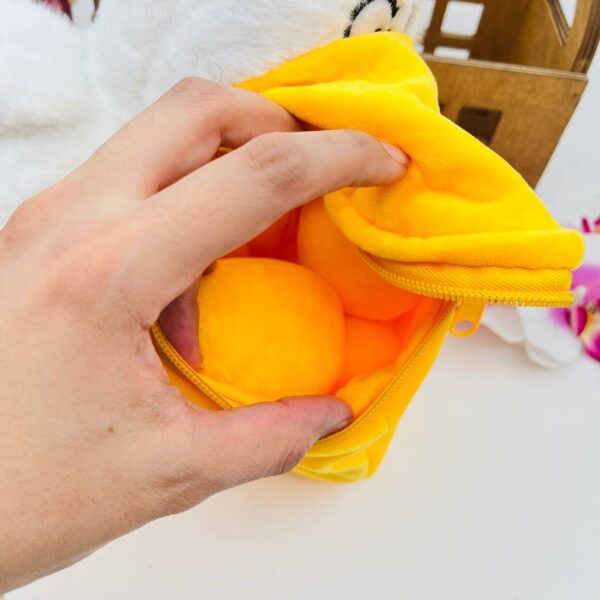 عروسک پلیکان سورپرایزی تخم دار کد 737